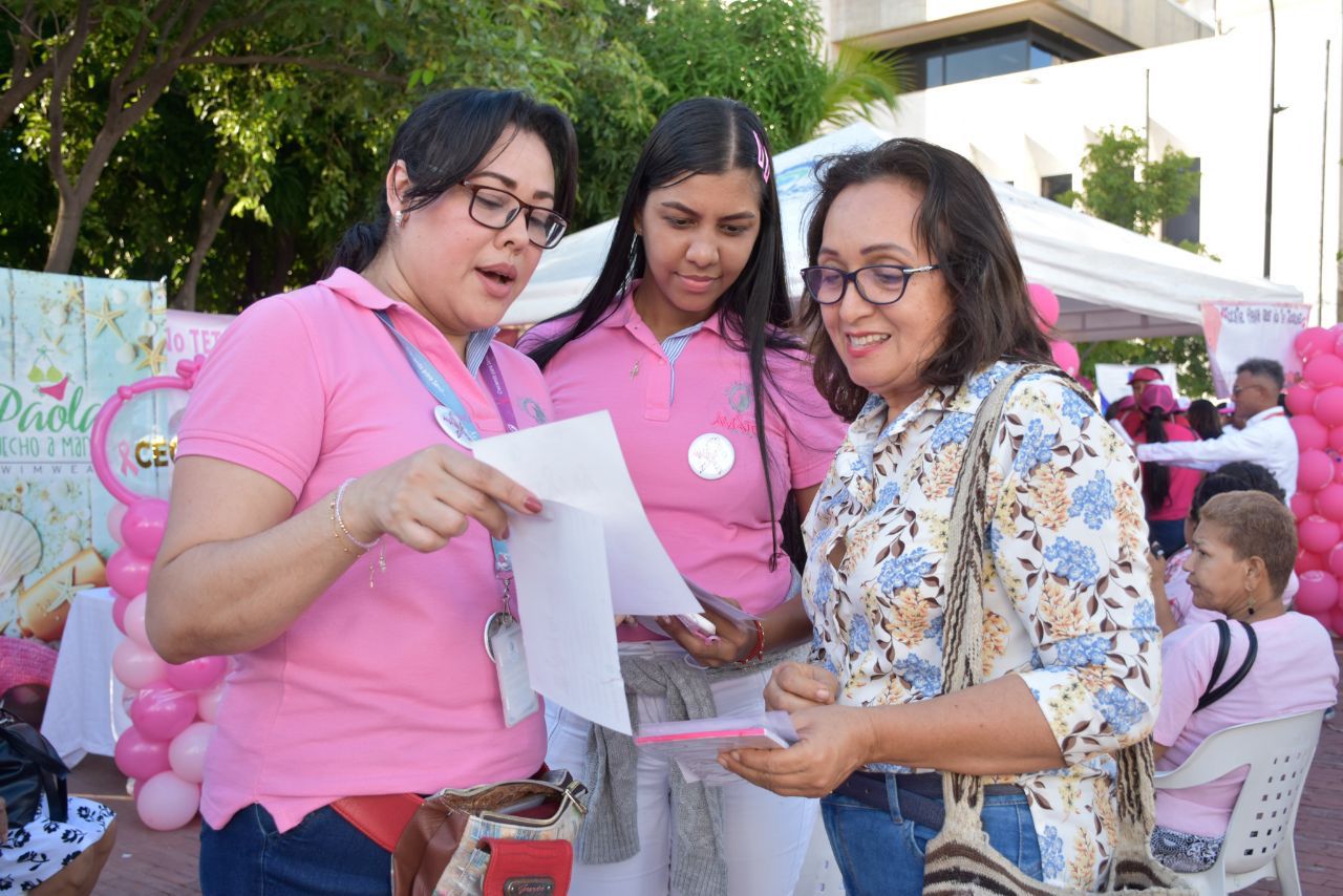 Alcaldía Distrital impulsa la prevención del cáncer de mama en Santa Marta