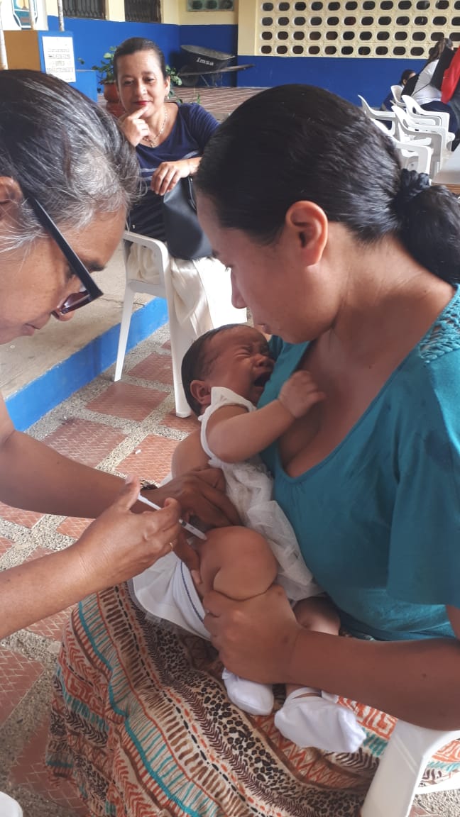 653 dosis en Jornada Integral de Salud y de Vacunación en el Distrito