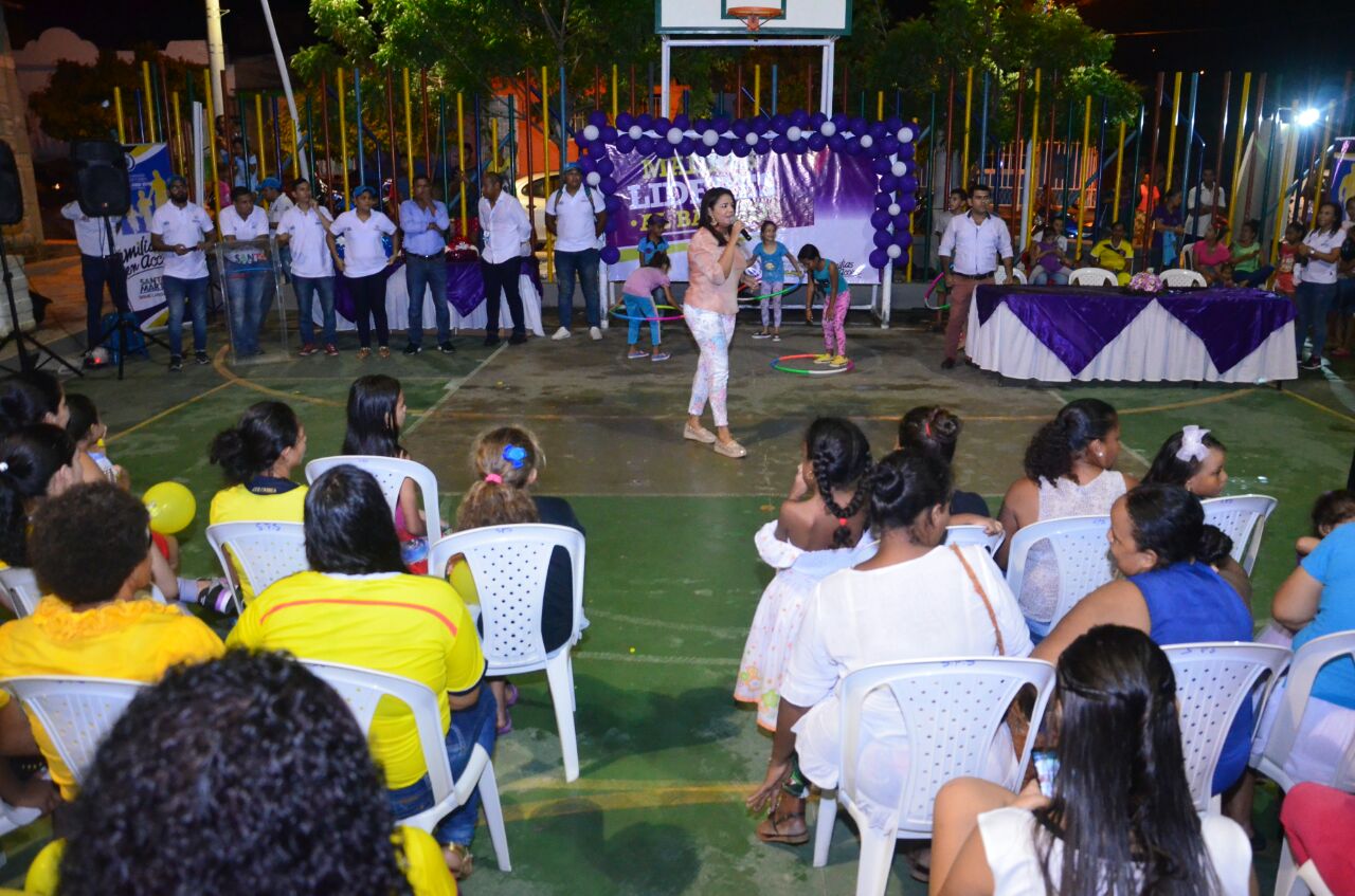 Distrito lideró la estrategia Madres Lideres al Barrio