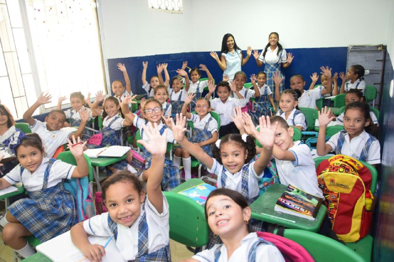 En Santa Marta se incrementa matrícula de niños y jóvenes en colegios públicos En Santa Marta se incrementa matrícula de niños y jóvenes en colegios públicos