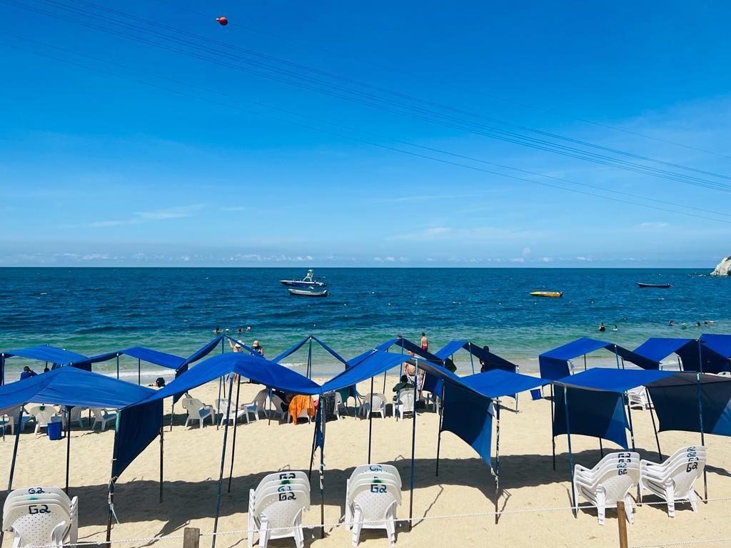 Alcaldía Distrital potencia el desarrollo turístico de El Rodadero y Playa Blanca con dotación de nuevas carpas