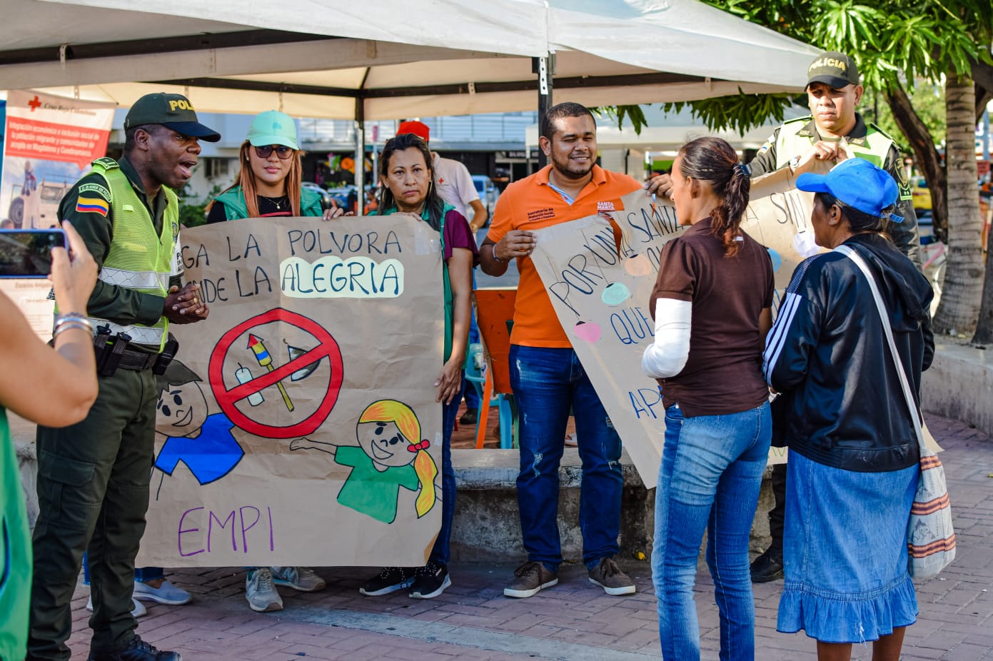 Distrito realizó jornada de atención integral a la población migrante y retornados