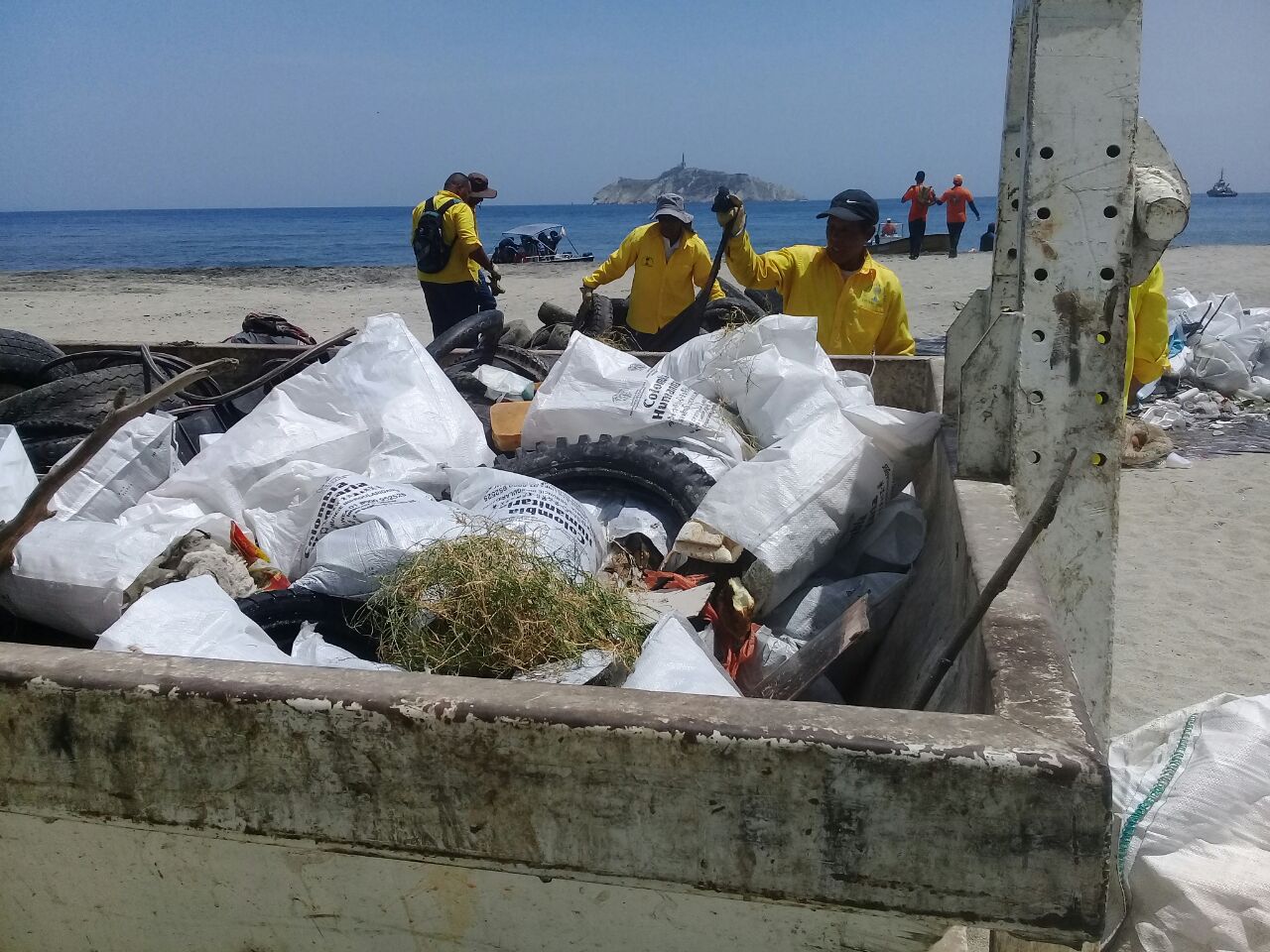 38.6 toneladas de residuos se recogieron en la Playatón en Los Cocos