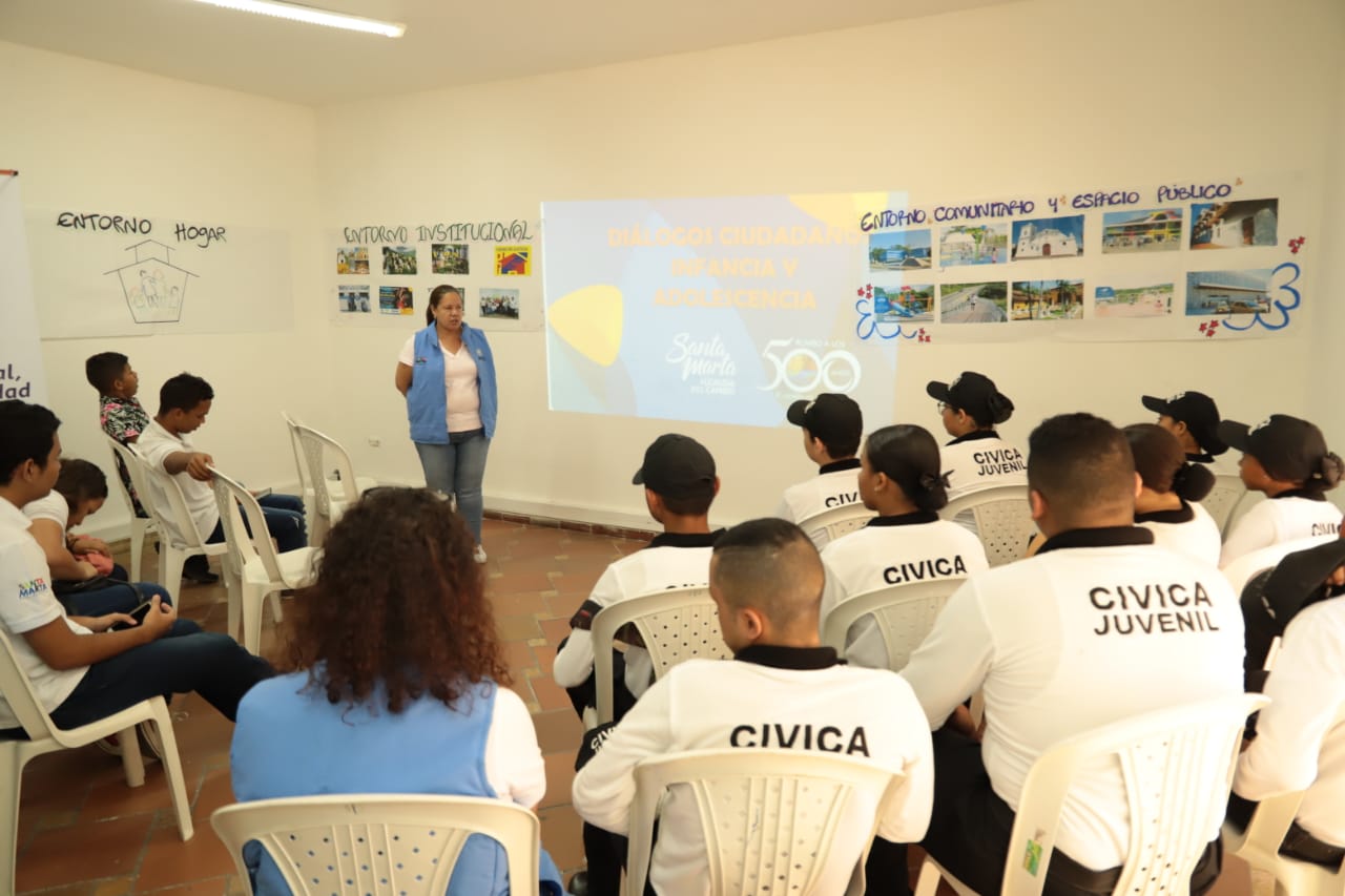 Alcaldía realiza diálogo ciudadano con niños y jóvenes del Distrito Alcaldía realiza diálogo ciudadano con niños y jóvenes del Distrito