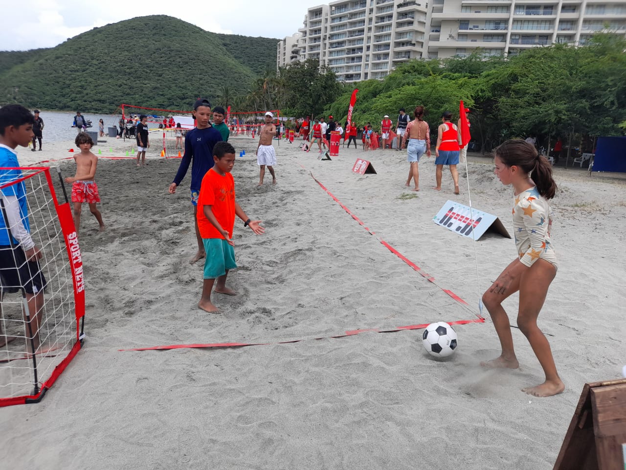 Alcaldía se sumó a la campaña de activación ‘Mi Playa, Tu Playa’ en Cabo Tortuga