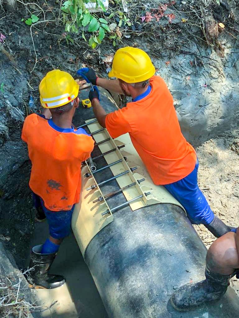 Essmar reparó fuga de Agua Potable en Puerto Mosquito