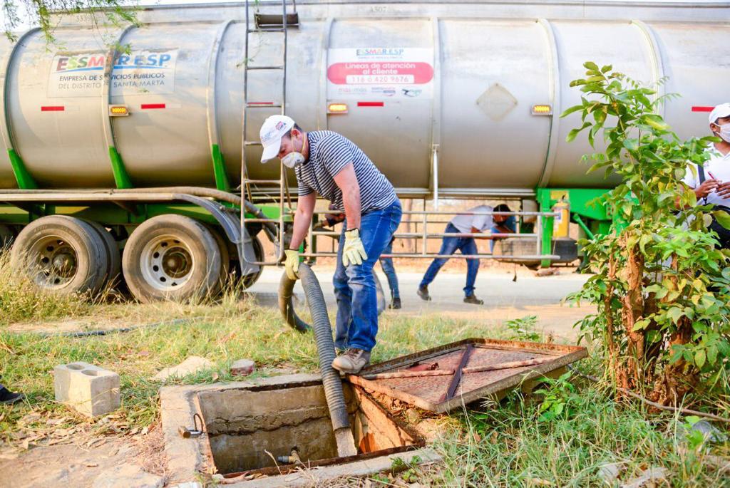 Agua para 800 familias de los barrios Ayapel y Don Jaca