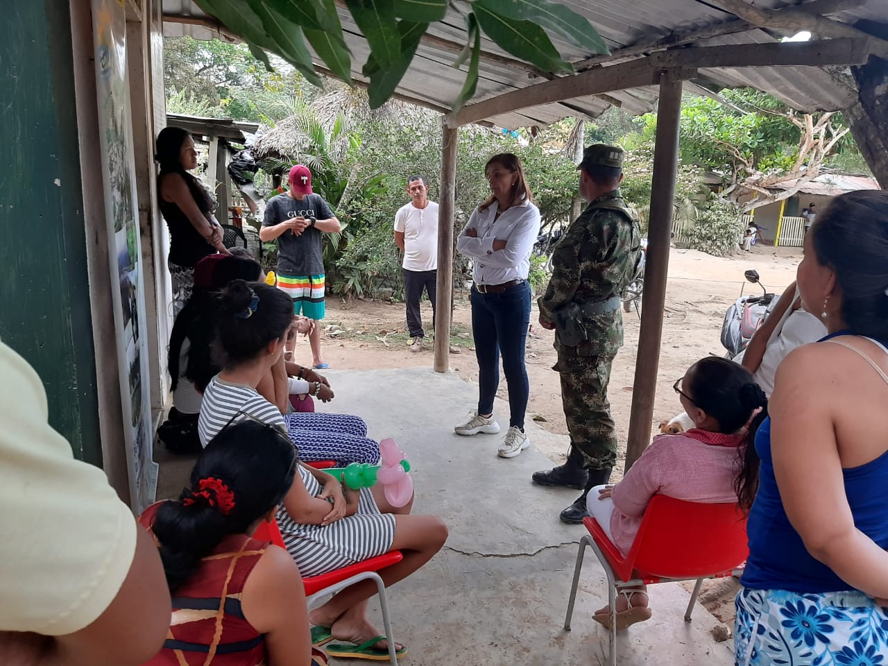 Secretaría de Seguridad realiza labores integrales de acompañamiento a residentes de Quebrada del Sol