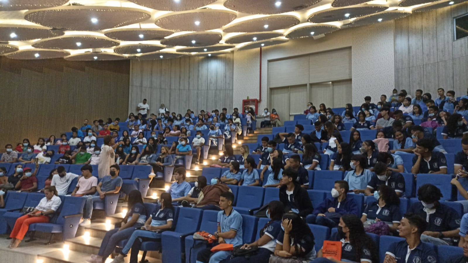 Con el conversatorio “Hablemos de los desafíos de la maternidad en madres adolescentes”, Distrito clausura la Semana Andina 2022