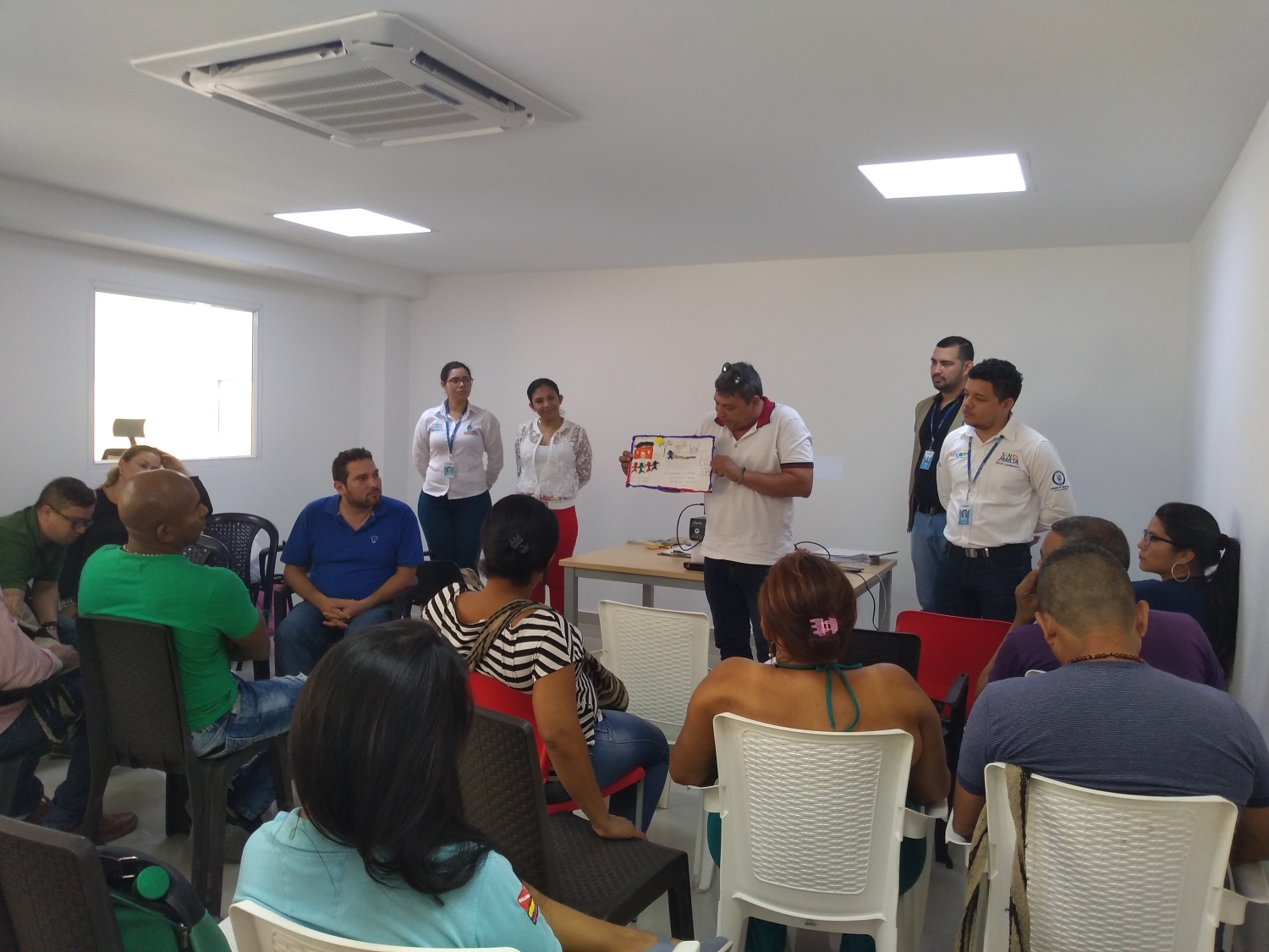 En el marco de Incuba Santa Marta Distrito inicia programa de formación con 659 comerciantes inscritos