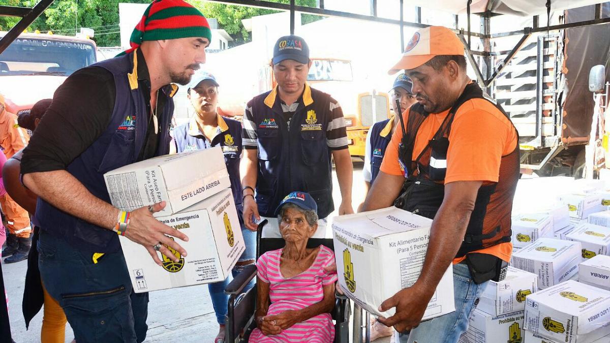 La Alcaldía de Santa lidera la  segunda entrega masiva de ayudas humanitarias