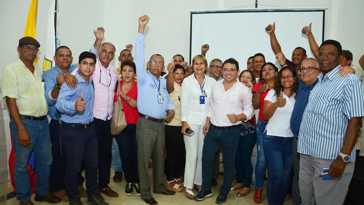 20 barrios fueron los beneficiados en la primera firma de convenios