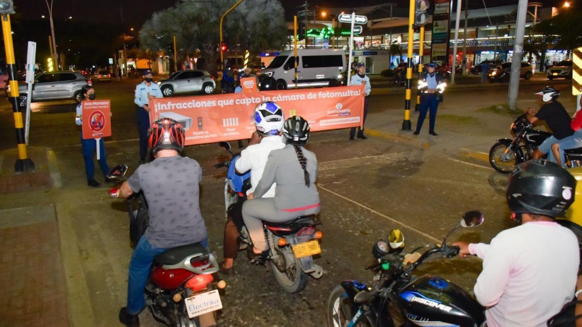 Alcaldía continúa sensibilizando a conductores para que sean responsables en la vía