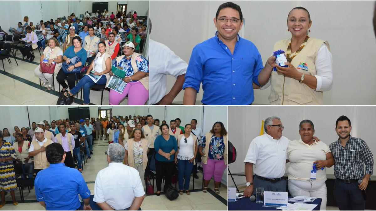 Mil carnets fueron entregados a los líderes de la Junta de Acción Comunal del Distrito