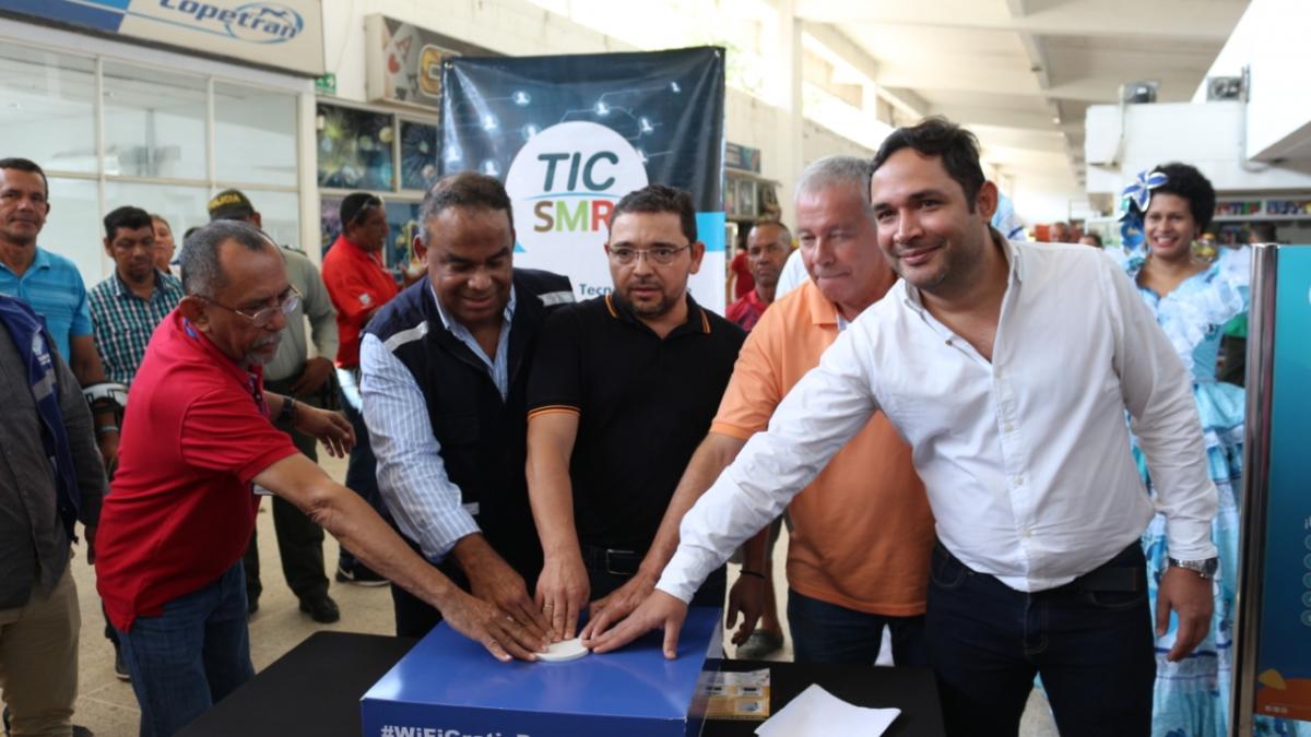 Pasajeros de la Terminal de Transporte cuentan con WiFi Gratis