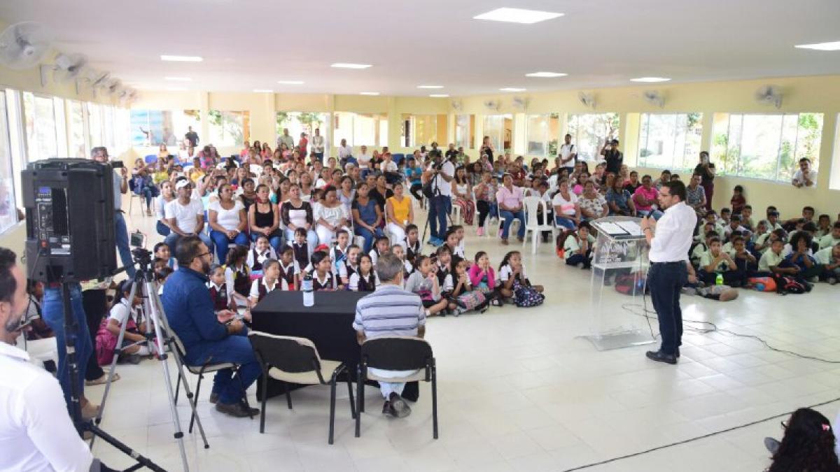 “Con las adecuaciones, recuperamos la infraestructura educativa de La Ciudad”: Alcalde Martínez