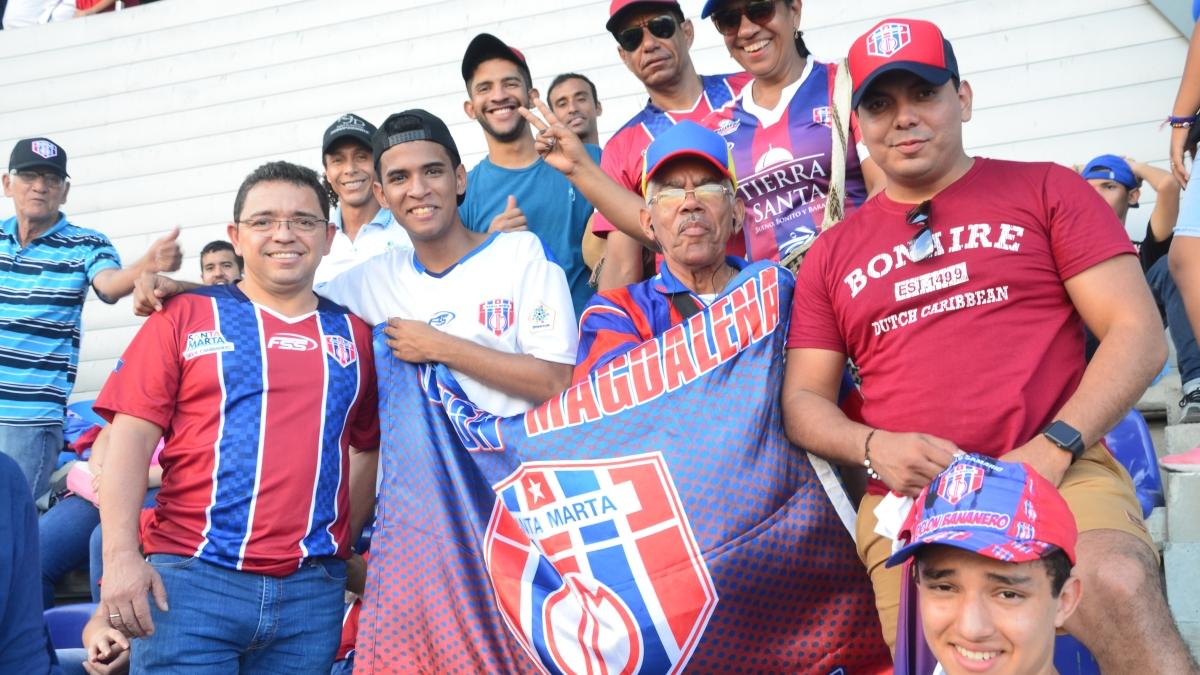 Durante partido Unión vs Nacional, Alcaldía de Santa Marta lanza estrategia ‘Desplastifica tu Estadio’