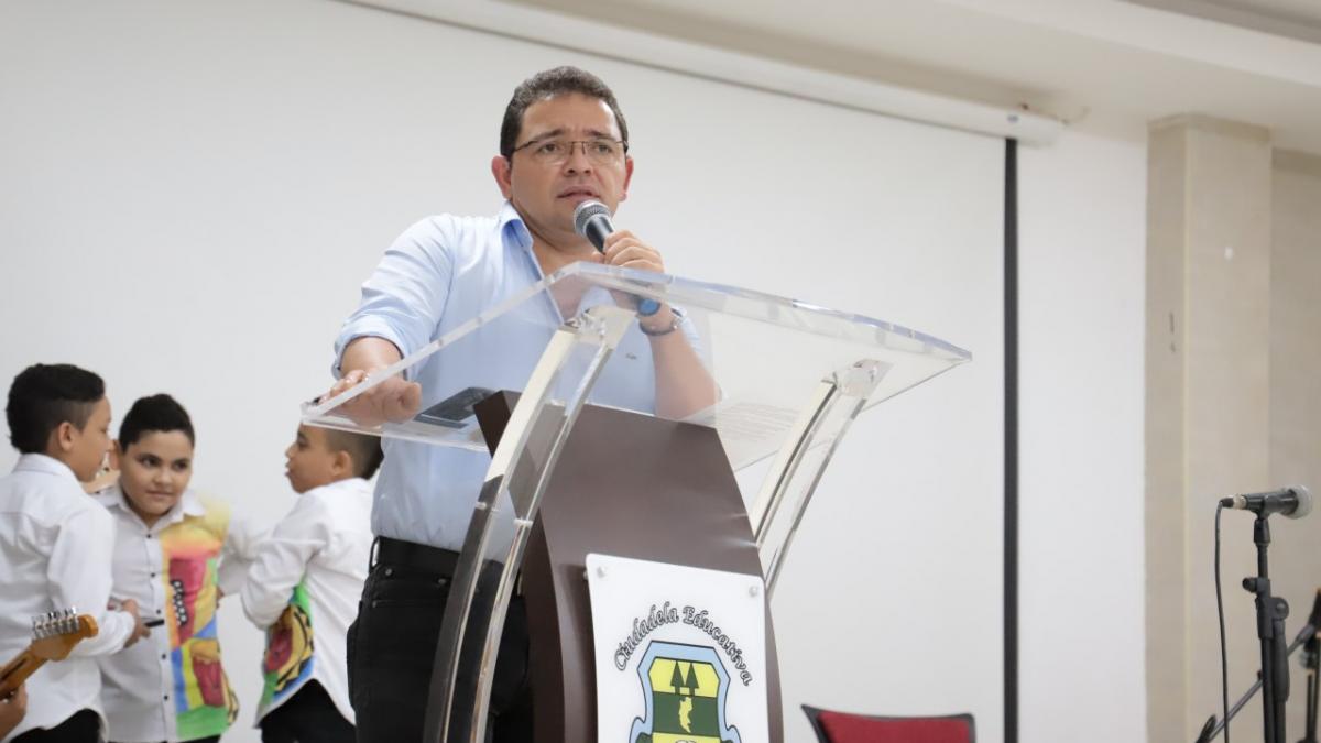 Docentes de la localidad 2 disfrutaron de una tarde de reflexión educativa