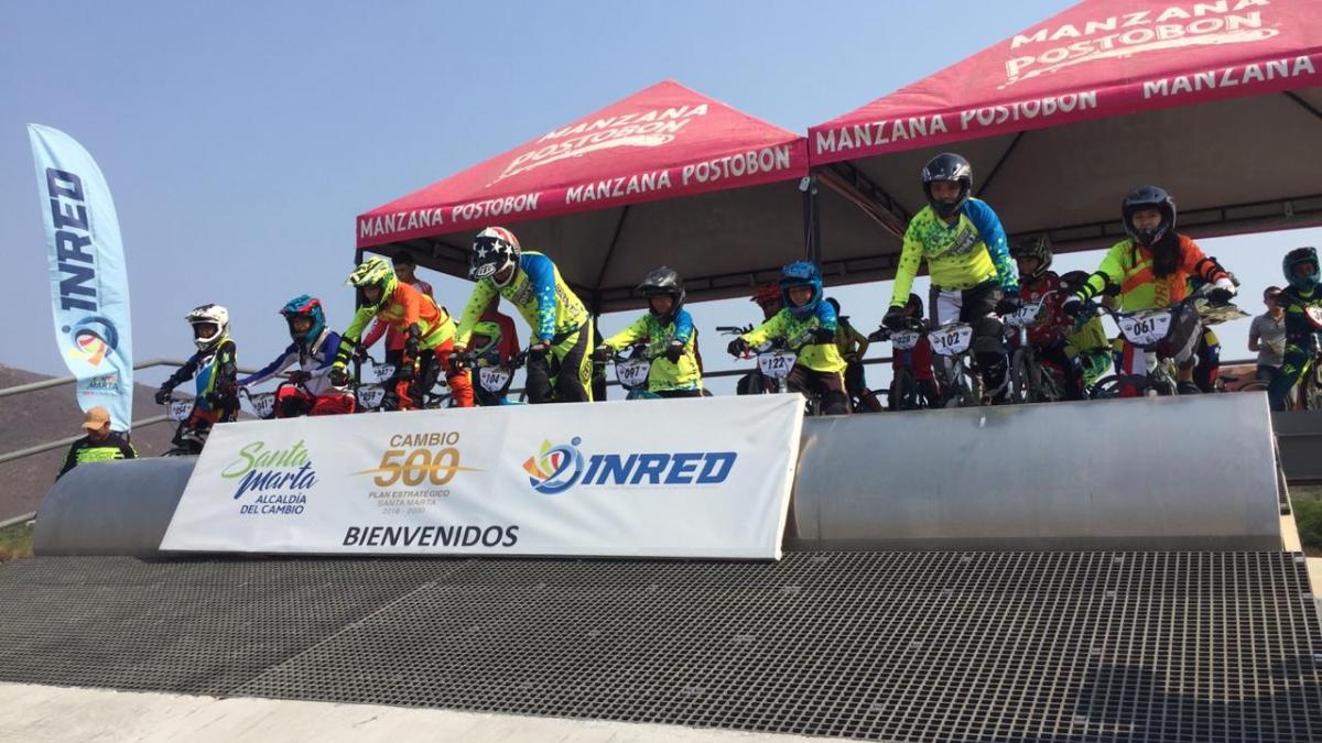 Alcaldía del Cambio y Comisión de BMX inauguraron Calendario Distrital de Bicicross