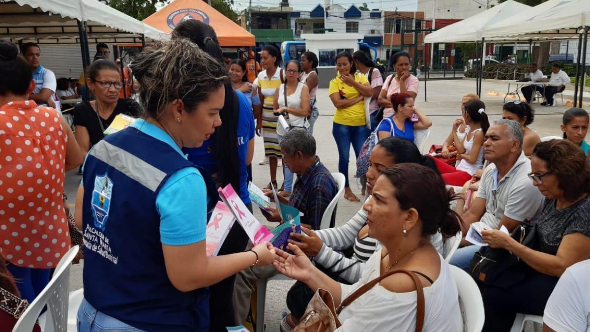 Más de 700 personas accedieron a la 'Feria de la Equidad y el Buen Vivir' en el Mercado Público