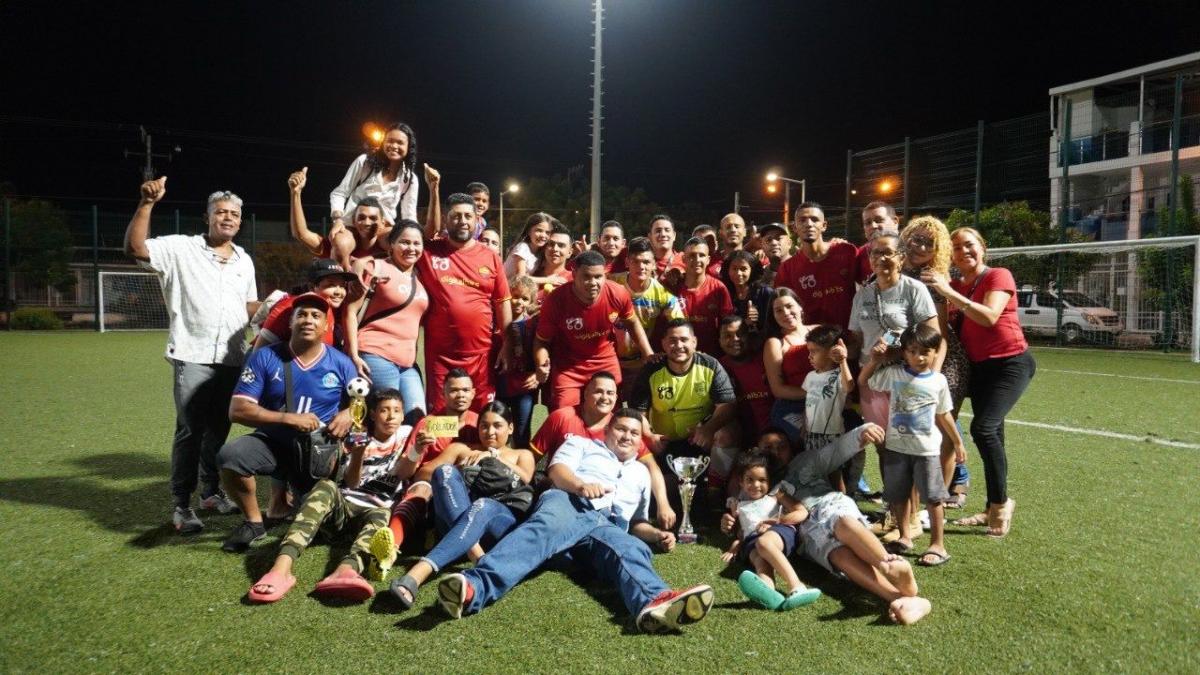 Transportes Bastidas ganó el campeonato de fútbol para conductores del TPC