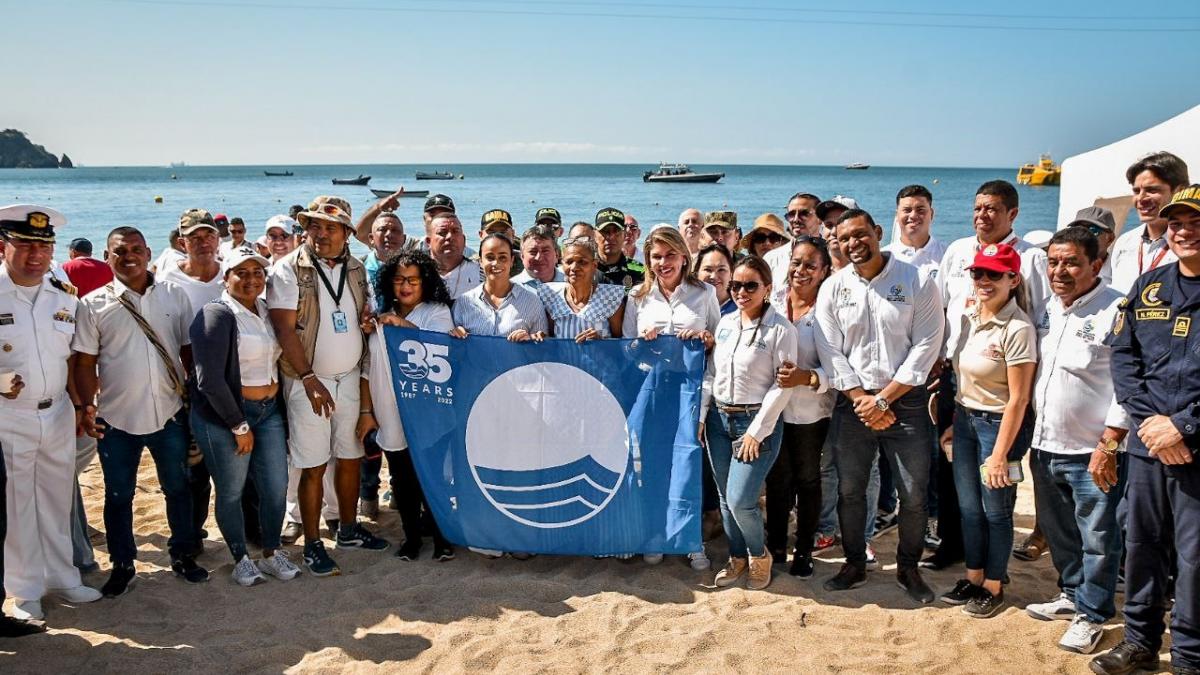 “La distinción de bandera azul en Playa Blanca es un orgullo para los samarios y colombianos”: alcaldesa Virna Johnson