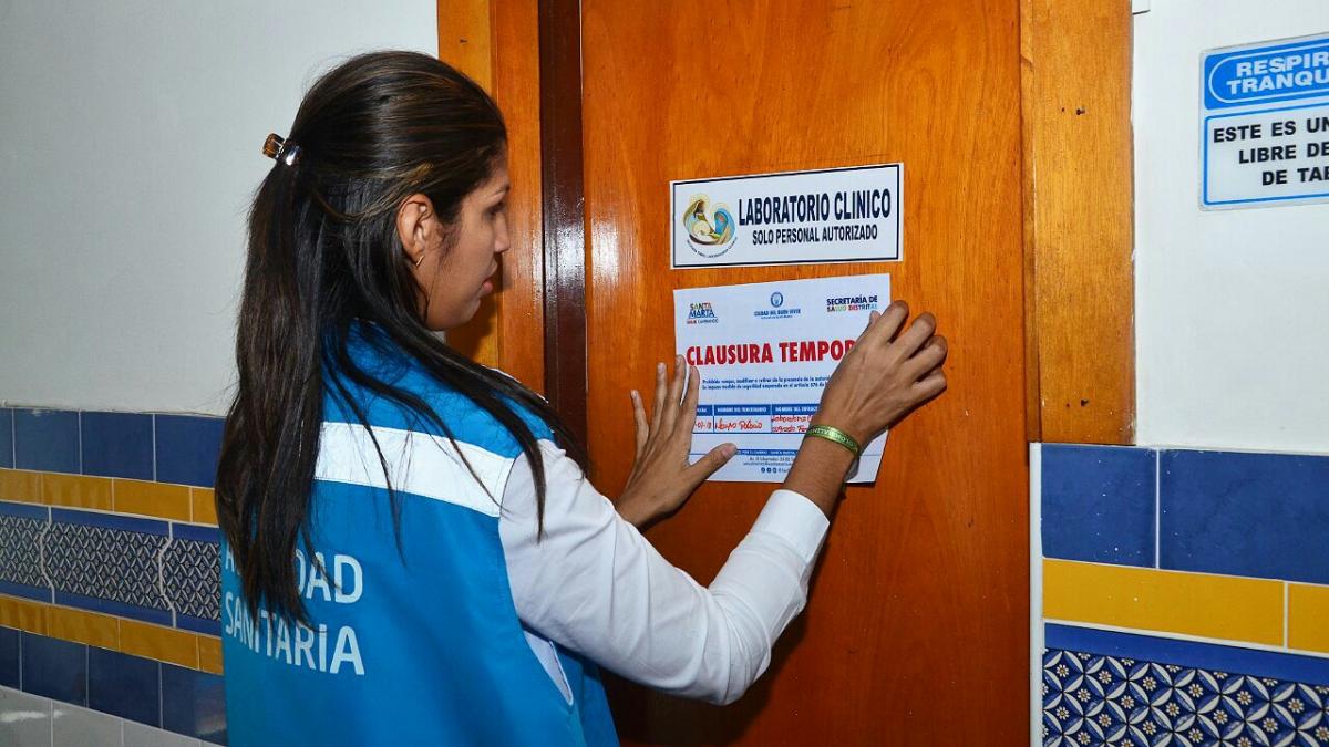 Secretaría de Salud aplica medida de cierre temporal parcial a laboratorio  clínico