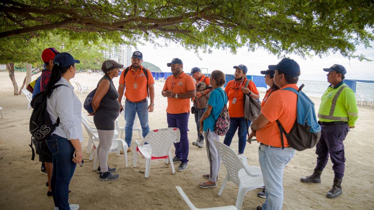 Con códigos QR, Distrito identifica a silleteros y carperos autorizados para los Juegos Centroamericanos y del Caribe de Mar y Playa