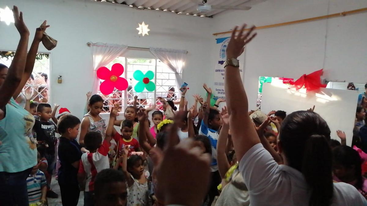Distrito agasajó a niños y niñas de El Boro en el centro de Escucha