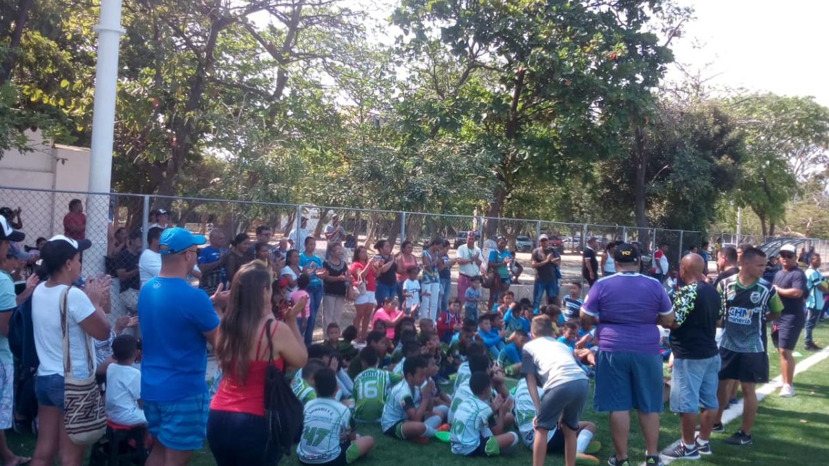 Niños de Santa Marta y Barranquilla combinaron oración y fútbol