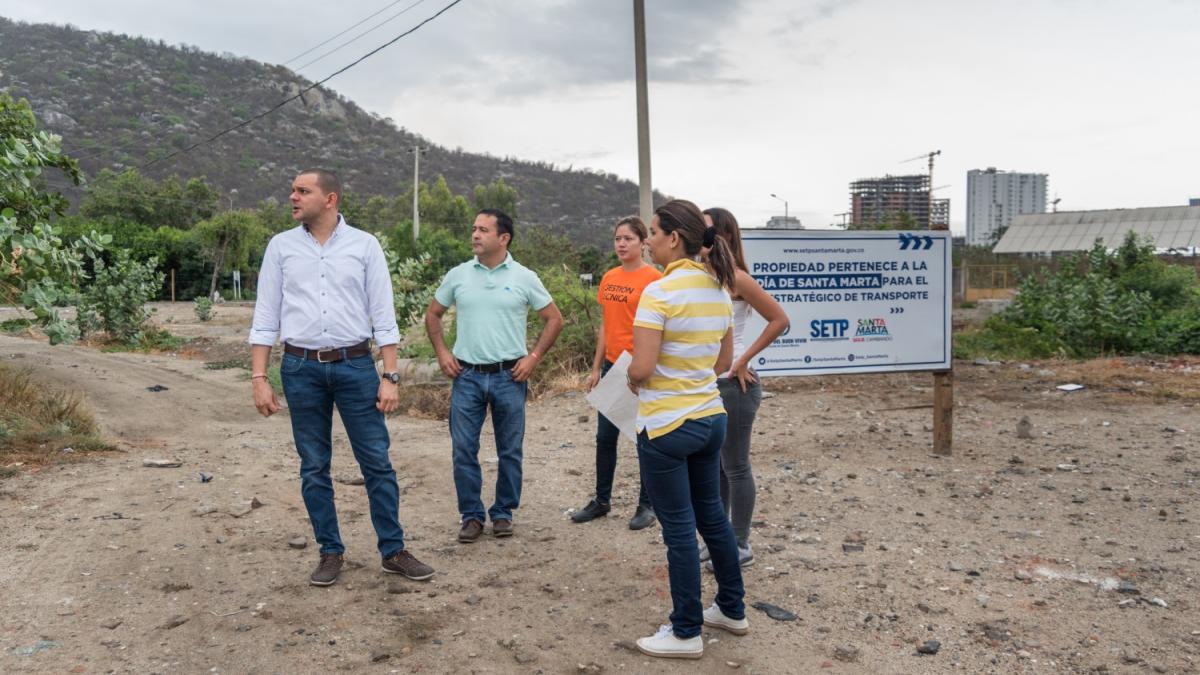 Gerente del SETP recorrió los terrenos donde se ejecutarán obras para puesta en marcha del Sistema