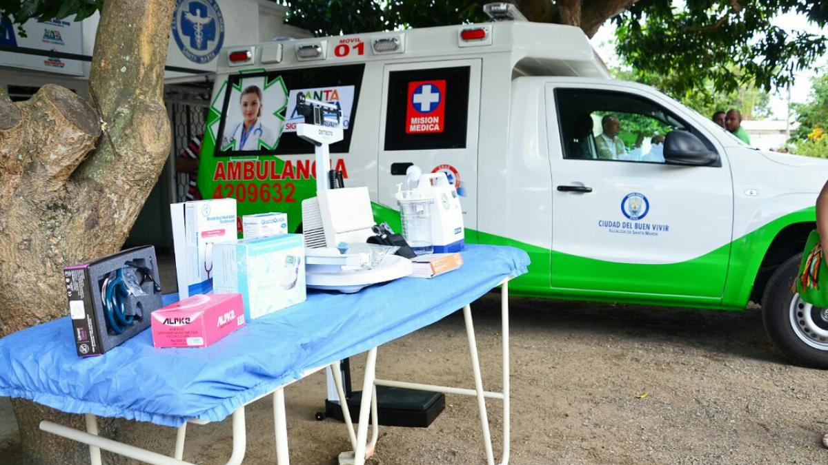 Alcalde Rafael Martínez entregó ambulancia para fortalecer Red Pública Hospitalaria