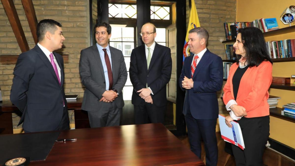 Essmar entra al programa COMPASS del Banco Interamericano de Desarrollo