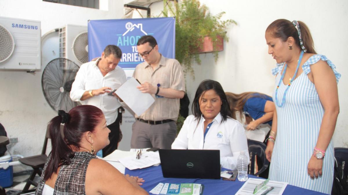 Distrito atendió a dos mil personas en la ‘Feria de Vivienda y Bancarización’