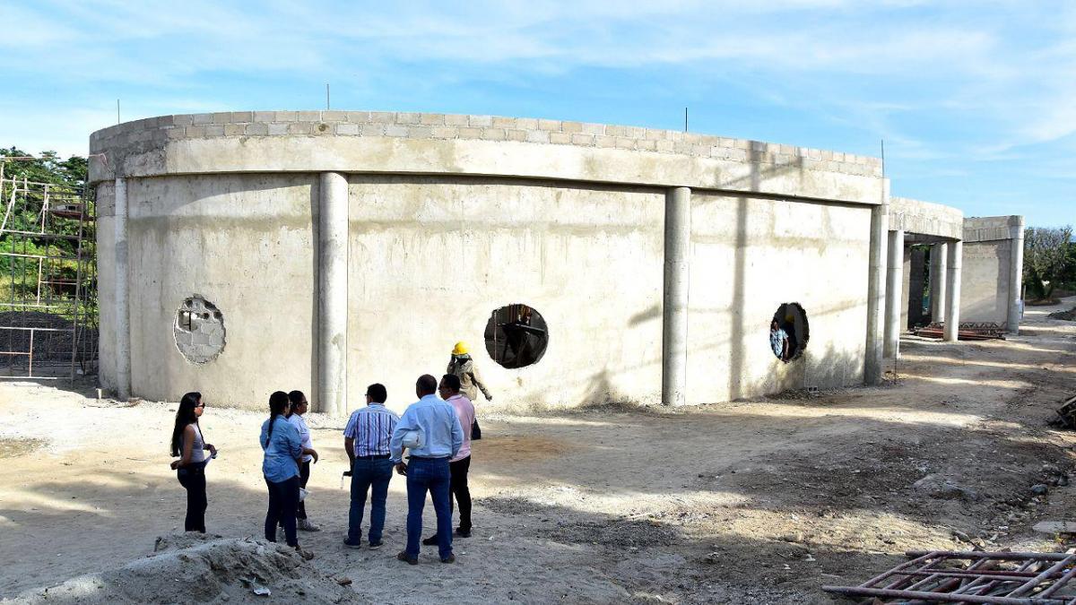 Avanza construcción del Centro de Vida para el adulto mayor de El Cisne