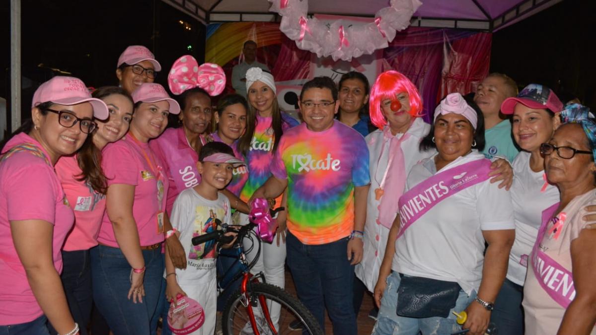 “Tócate para que no te toque”, la gran movilización que le dijo no al cáncer de mama