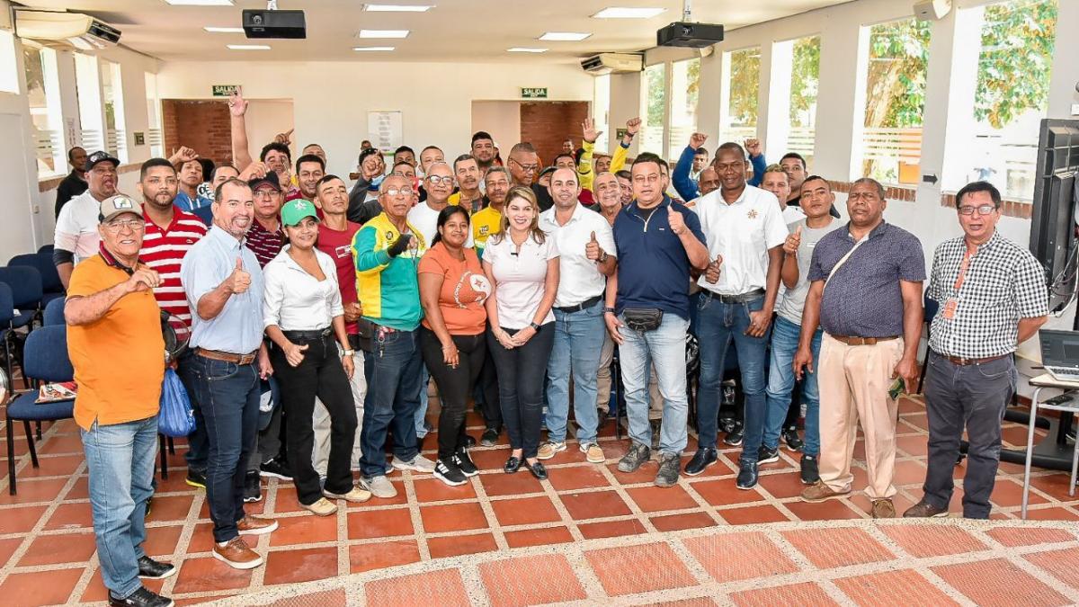 Alcaldía inició capacitaciones para la reconversión laboral de los mototaxistas de Santa Marta