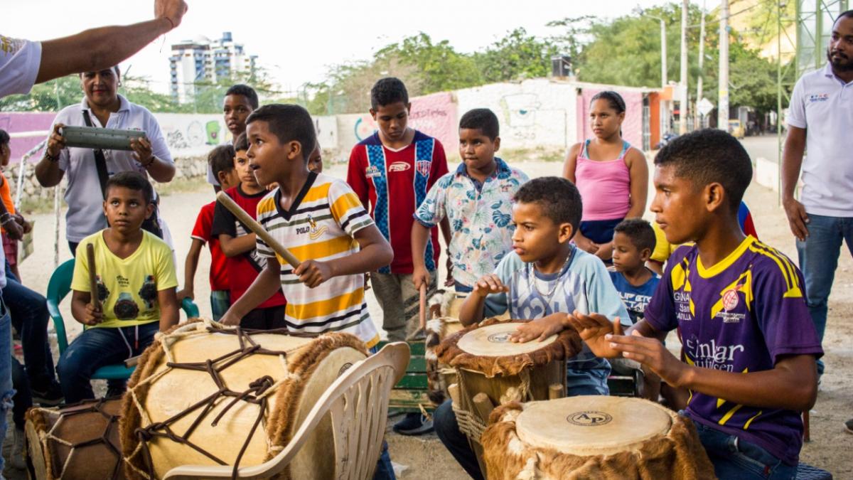 'San Pablo' vivió una verdadera fiesta de cultura con Galería Callejera de la EFAC