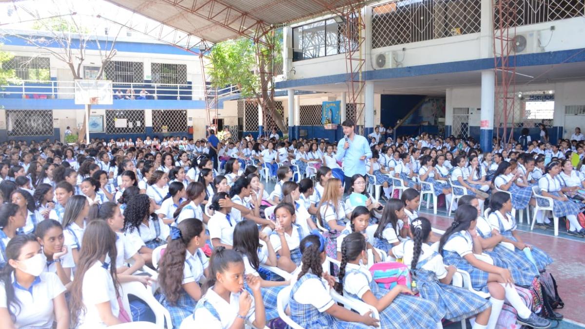 ‘Hey, esa es la nota’: la propuesta ambiental de la Fiesta del Mar llega a los colegios