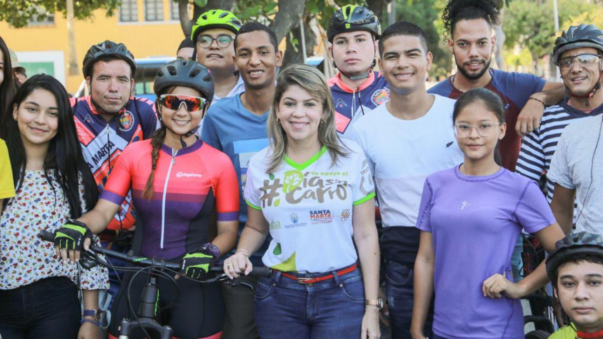 Santa Marta se movilizó masivamente en bus, bicicleta y hasta en patines en exitoso Día sin Carro