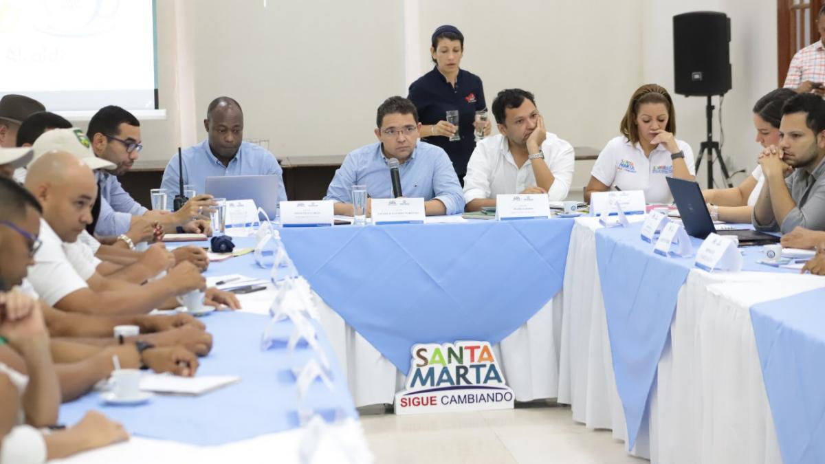 Alcalde se compromete a hacer Diálogo por el Agua y asume otros 11 acuerdos en favor de la Localidad 1