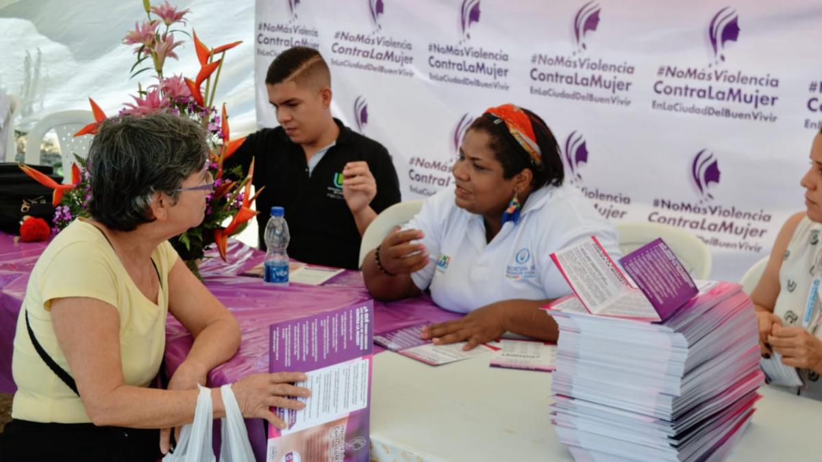 Campaña ‘No más violencia contra la mujer’ en las Ferias de la Equidad