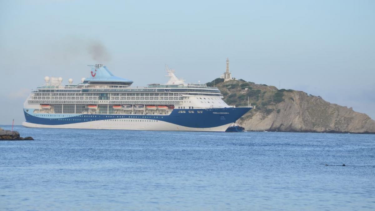 1.762 británicos visitan a la ciudad en el crucero Marella Discovery II