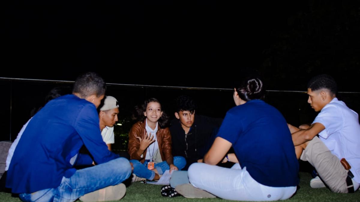 Distrito propicia espacios para la construcción del mandato popular juvenil 