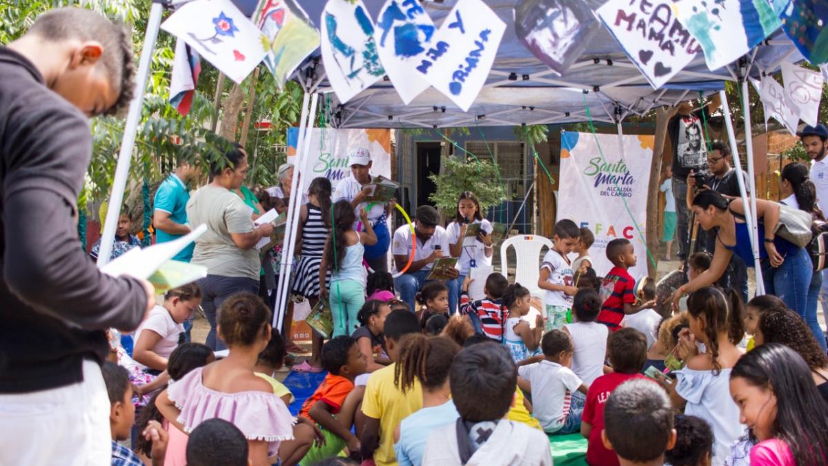 Con Galerías Callejeras se transformó Salón Comunal del barrio Luis Carlos Galán