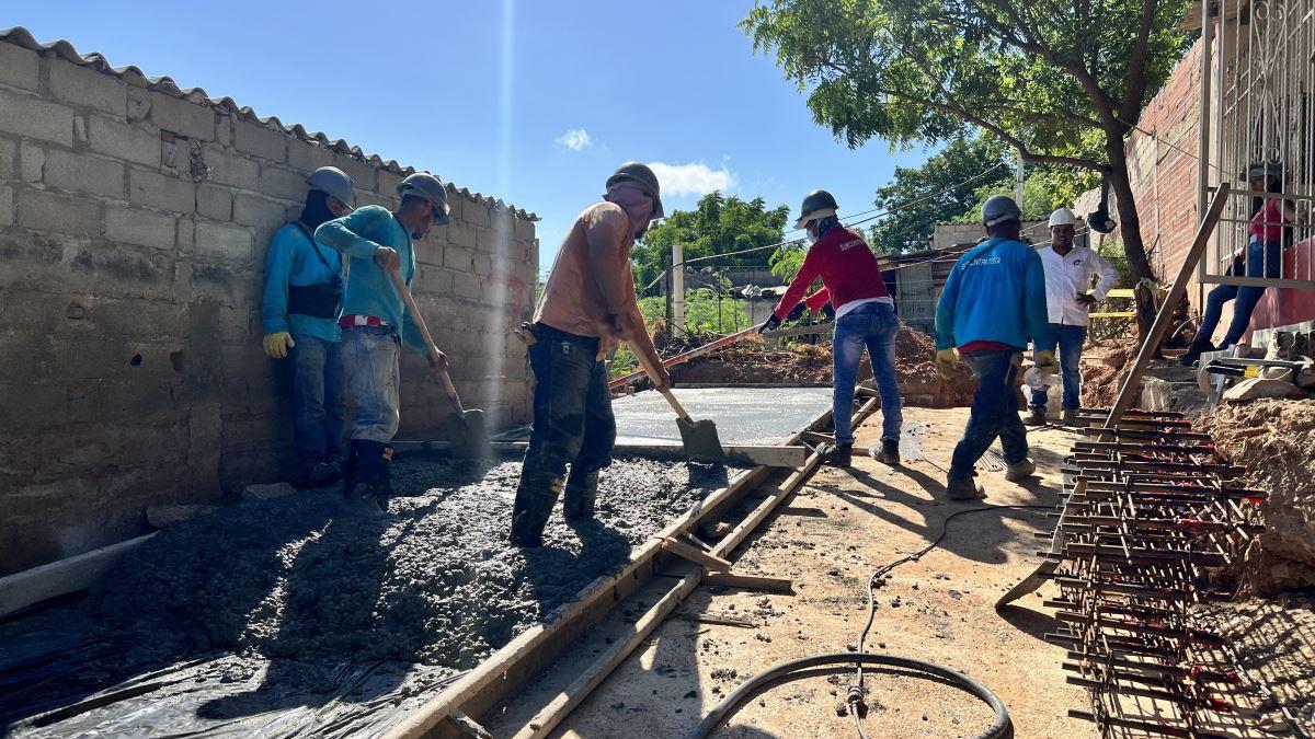 Habitantes de Nacho Vives pronto estrenarán calle pavimentada