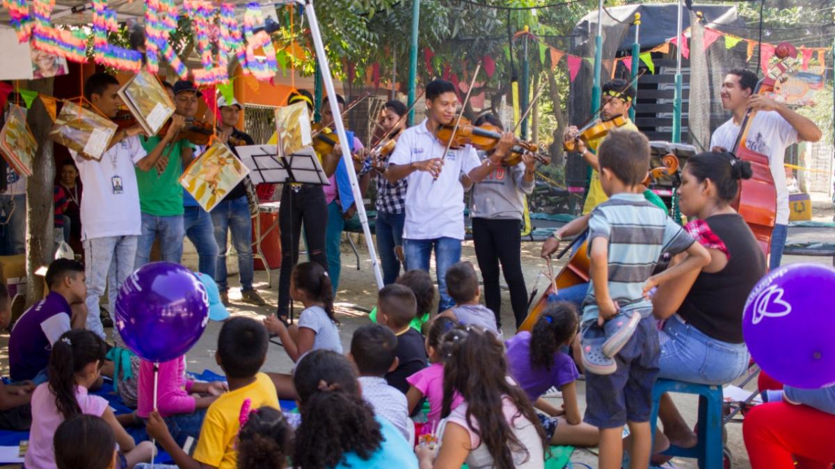 Con cuentos, literatura, música y arte se vivió Galería Callejera en Garagoa