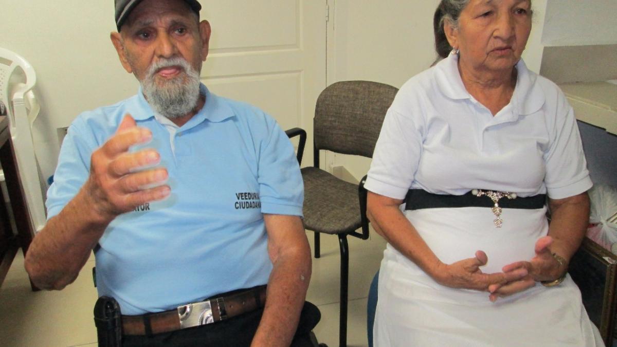Distrito brinda acompañamiento al adulto mayor en la atención en salud