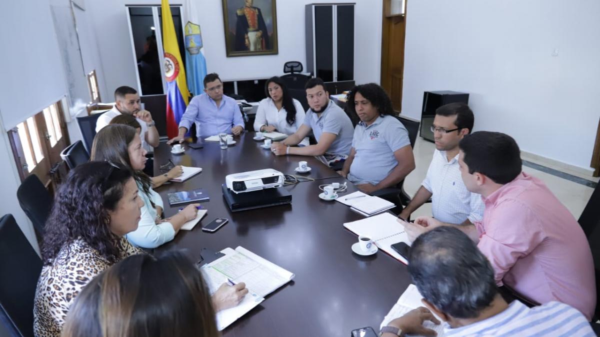 Jóvenes barristas del Unión Magdalena  tienen espacio en la Alcaldía del Cambio