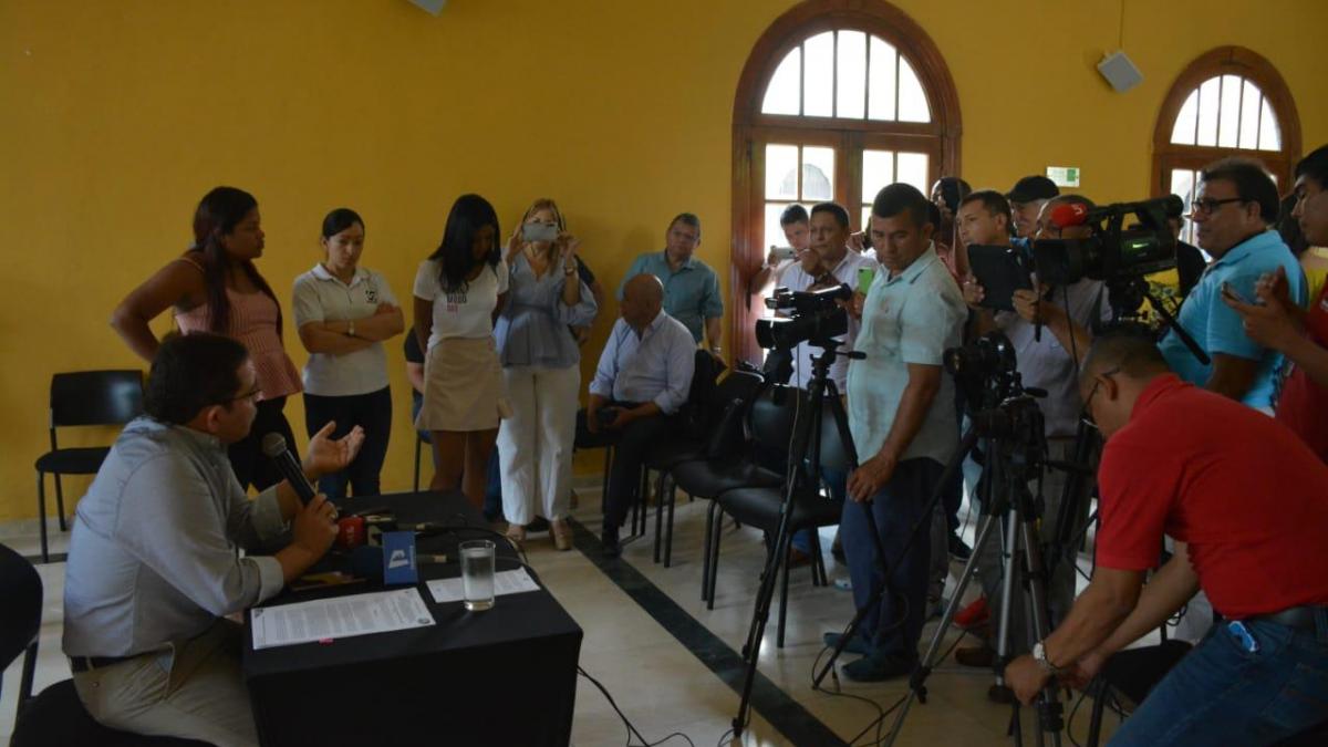 Alcaldía y Parques Nacionales concertan acciones para el beneficio de los samarios